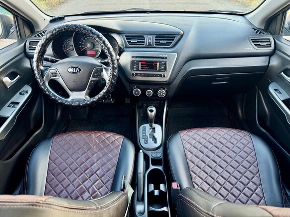 2016 Kia Rio III Рестайлинг, коричневый - вид 6
