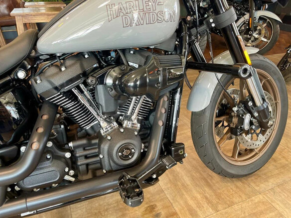 2024 Harley-Davidson Low Rider, серый, 2650000 рублей - вид 7