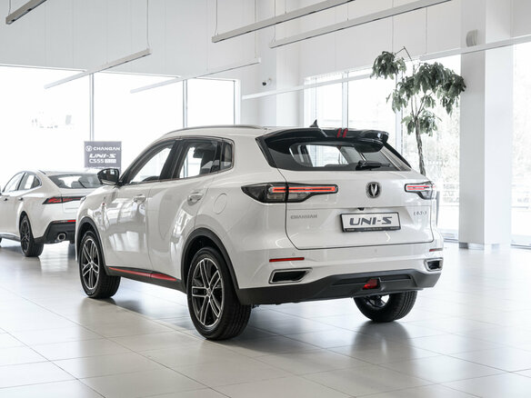 2025 Changan UNI-S I, белый - вид 5