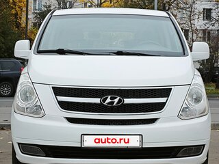 2009 Hyundai Grand Starex I, белый, 1199000 рублей, вид 2