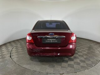 2009 Ford Focus II Рестайлинг, красный, 575000 рублей, вид 3