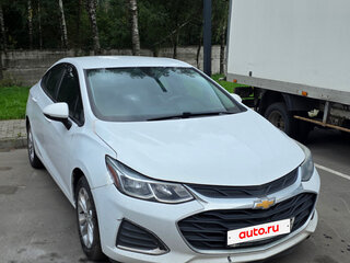 2019 Chevrolet Cruze II Рестайлинг, белый, 800000 рублей, вид 4