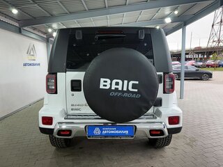 2023 BAIC BJ40 I Рестайлинг, белый, 2950000 рублей, вид 4