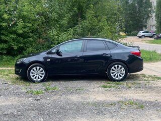2012 Opel Astra J Рестайлинг, чёрный, 700000 рублей, вид 5