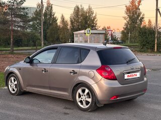 2008 Kia Ceed I, бежевый, 499000 рублей, вид 2