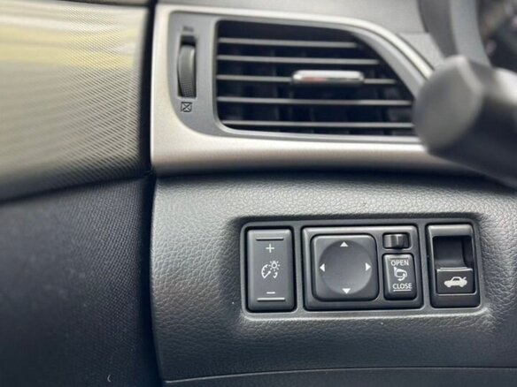 2014 Nissan Sentra VII (B17), серебристый, 1030000 рублей - вид 16