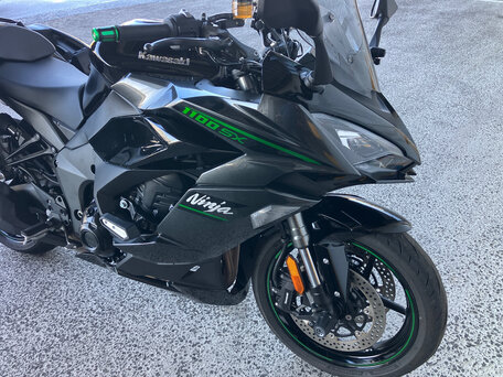 2025 Kawasaki Ninja 1100 SX, чёрный, 1405000 рублей, вид 4