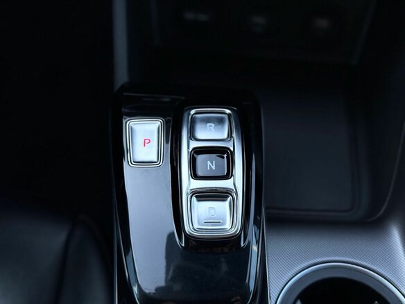 2020 Hyundai Sonata VIII (DN8), серебристый, 2215000 рублей - вид 21