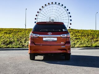 2013 Toyota Wish II Рестайлинг, оранжевый, 1549000 рублей, вид 4