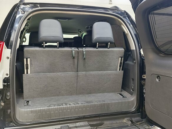 2009 Toyota Land Cruiser Prado 150 Series, чёрный, 2100000 рублей - вид 8