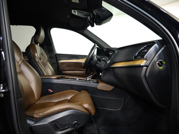 2019 Volvo XC90 B5 II Рестайлинг 1, чёрный, 4149000 рублей - вид 29
