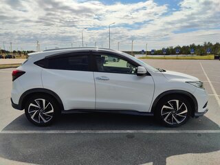 2019 Honda Vezel I Рестайлинг, белый, 1600000 рублей, вид 3