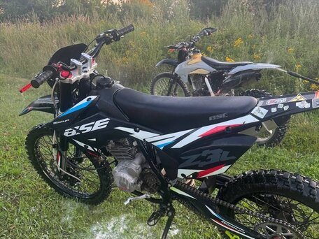2024 BSE Z3, чёрный, 100000 рублей, вид 4