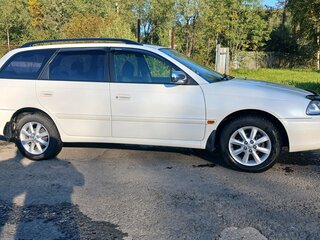 2000 Toyota Caldina II Рестайлинг, белый, 740000 рублей, вид 4