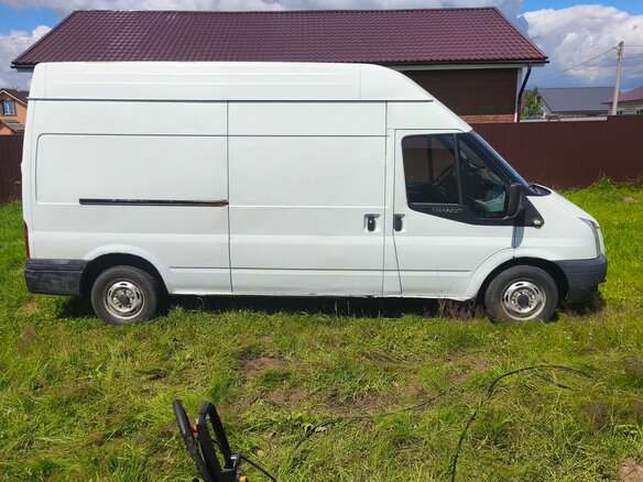 2010 Ford Transit, белый, 836000 рублей - вид 4
