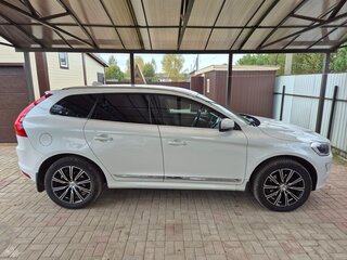 2014 Volvo XC60 I Рестайлинг, белый, 2900000 рублей, вид 4