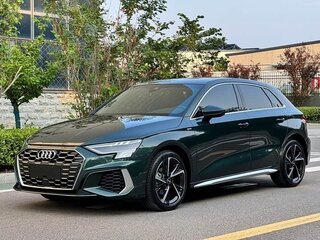 2022 Audi A3 Sportback 35 TFSI IV (8Y), зелёный, 1970000 рублей, вид 1