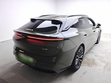 2026 Zeekr 007 GT 103 kWh, зелёный, 7580000 рублей, вид 4