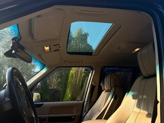 2010 Land Rover Range Rover III Рестайлинг 2, чёрный, 2100000 рублей, вид 4