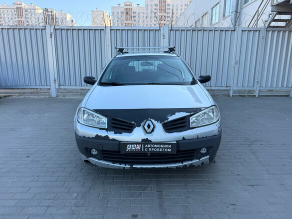 2007 Renault Megane II Рестайлинг, серебристый, 375000 рублей - вид 1