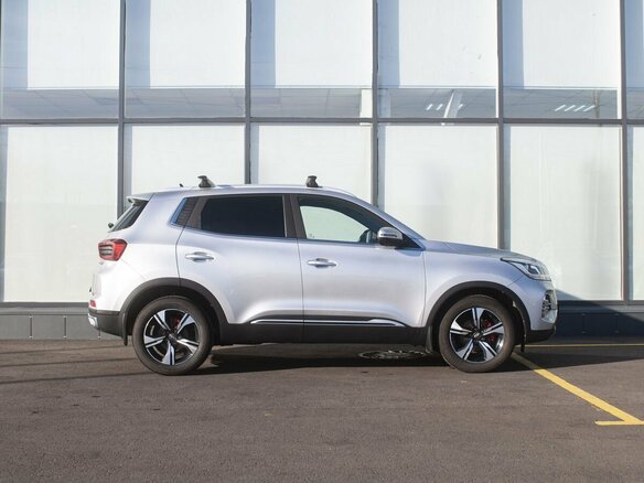 2023 Chery Tiggo 4 Pro I, серебристый, 1650000 рублей - вид 7