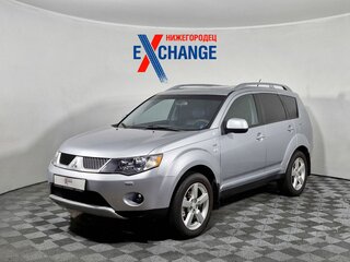 Mitsubishi Outlander II