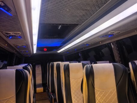 2007 Mercedes-Benz Sprinter, чёрный, 2400000 рублей, вид 2