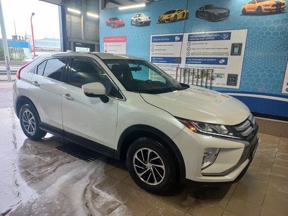 2020 Mitsubishi Eclipse Cross I, белый - вид 1