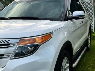 2012 Ford Explorer V, белый, 1550000 рублей, вид 1