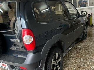 2012 Chevrolet Niva I Рестайлинг, зелёный, 420000 рублей, вид 3