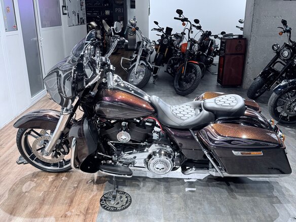 2017 Harley-Davidson Street Glide, фиолетовый, 1799000 рублей - вид 8