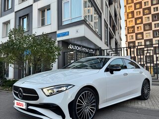 2022 Mercedes-Benz CLS 450 III (C257) Рестайлинг, белый, 6900000 рублей, вид 3