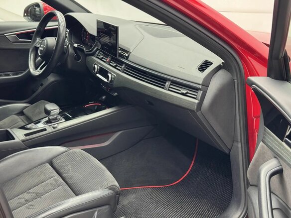 2020 Audi A4 35 TFSI V (B9) Рестайлинг, красный, 2595000 рублей - вид 9