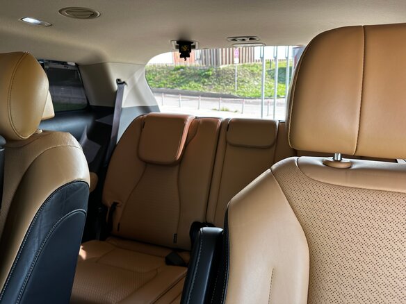 2022 Kia Carnival IV, чёрный, 3390000 рублей - вид 13