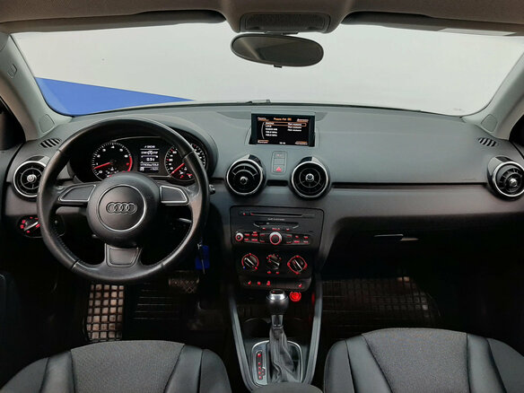 2013 Audi A1 I (8X), коричневый, 990000 рублей - вид 8