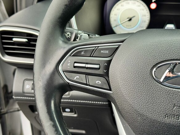 2021 Hyundai Santa Fe IV Рестайлинг, белый, 3067000 рублей - вид 12