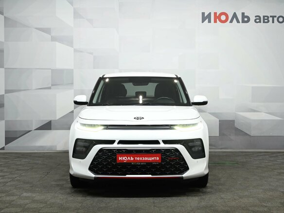 2020 Kia Soul III, белый - вид 2
