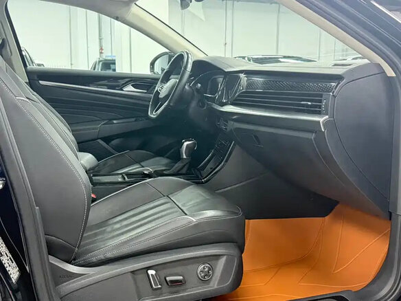 2023 Volkswagen Passat B8 Рестайлинг, чёрный, 1740888 рублей - вид 15
