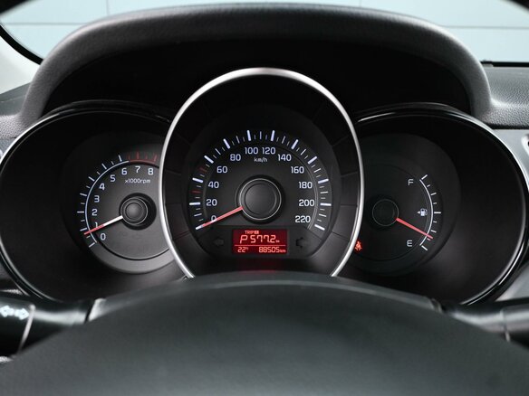 2015 Kia Rio 6-speed III, голубой, 1324000 рублей - вид 11