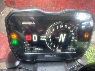2021 Ducati Streetfighter V4, чёрный, 1750000 рублей, вид 5