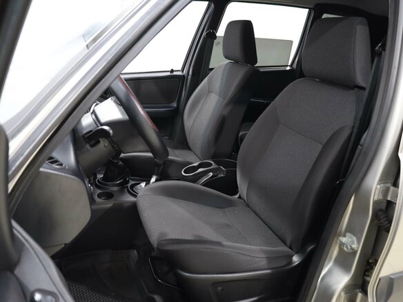 2014 Chevrolet Niva I Рестайлинг, серый - вид 9
