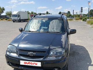 2012 Chevrolet Niva I Рестайлинг, чёрный, 630000 рублей, вид 3
