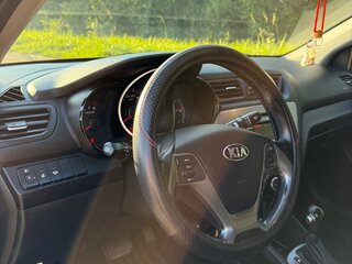 2016 Kia Rio III Рестайлинг, чёрный, 1000000 рублей, вид 3
