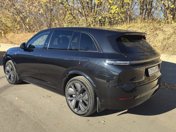 2024 Li Auto (Lixiang) L7 I, чёрный, 6995000 рублей - вид 3