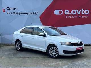 2018 Skoda Rapid I Рестайлинг, белый, 890000 рублей, вид 3