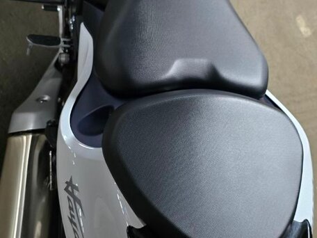2022 Suzuki GSX 1300 R Hayabusa, белый, 1850000 рублей, вид 4