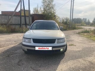 1997 Volkswagen Passat B5, серебристый, 200005 рублей, вид 2