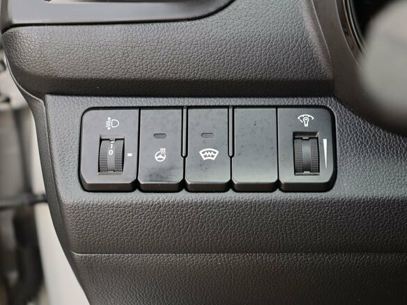 2015 Kia Rio III Рестайлинг, серебристый - вид 11