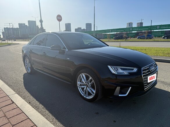 2019 Audi A4 V (B9), чёрный, 3400000 рублей - вид 2