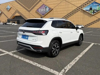 2022 Volkswagen Tayron I, белый, 2100000 рублей, вид 4